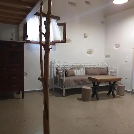 Imellos Aperathos Room photo